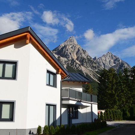 Zugspitzappartements Ehrwald Esterno foto